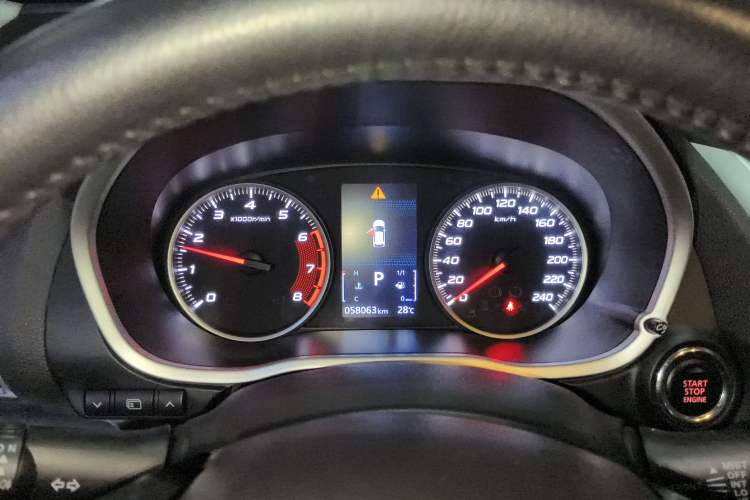 Used Mitsubishi Eclipse Cross 2018 1.5T CVT Two-Wheel Drive Dream Edition Instrument Cluster