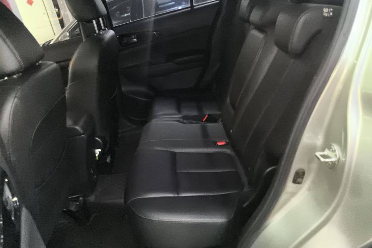 Used Mitsubishi Eclipse Cross 2018 1.5T CVT Two-Wheel Drive Dream Edition Left Rear Seat