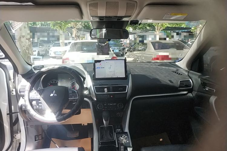 Used Mitsubishi Eclipse Cross 2018 1.5T CVT Four-Wheel Drive TrueMe Edition Center Console