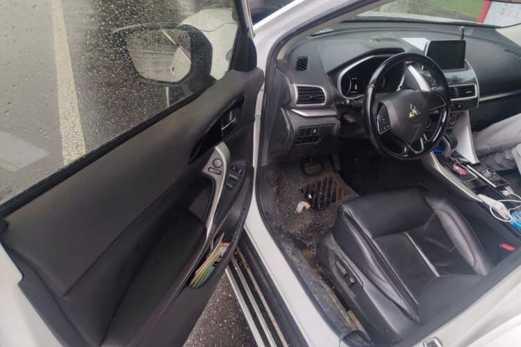Used Mitsubishi Eclipse Cross 2018 1.5T CVT Two-Wheel Drive Dream Edition Driver Seat