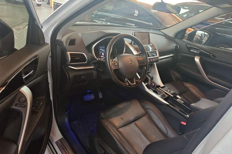 Used Mitsubishi Eclipse Cross 2018 1.5T CVT Two-Wheel Drive Dream Edition Driver Seat