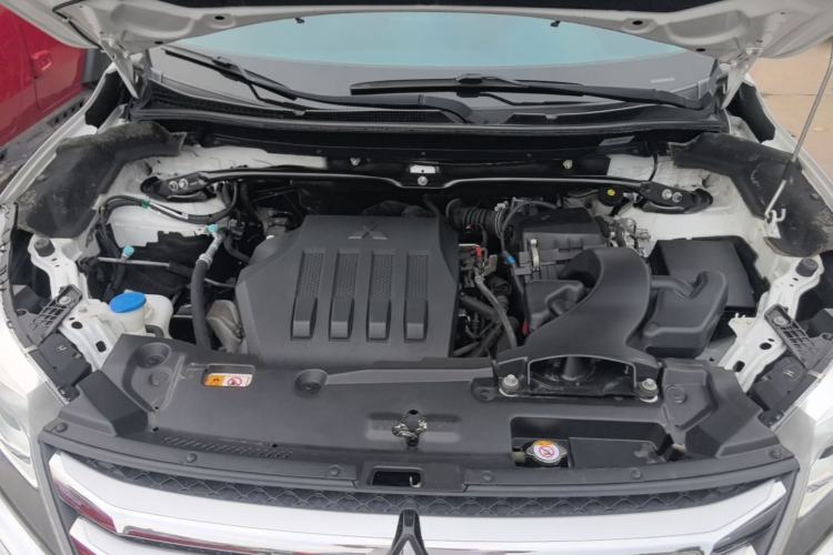 Used Mitsubishi Eclipse Cross 2018 1.5T CVT Two-Wheel Drive Dream Edition Engine Bay