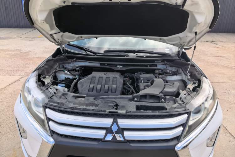 Used Mitsubishi Eclipse Cross 2018 1.5T Manual Two-Wheel Drive Youth Edition Engine Bay