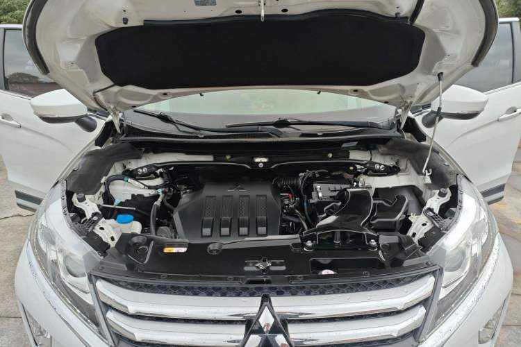 Used Mitsubishi Eclipse Cross 2018 1.5T CVT Two-Wheel Drive Dream Edition Engine Bay