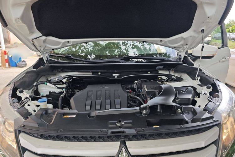 Used Mitsubishi Eclipse Cross 2018 1.5T CVT Two-Wheel Drive Fearless Edition Engine Bay