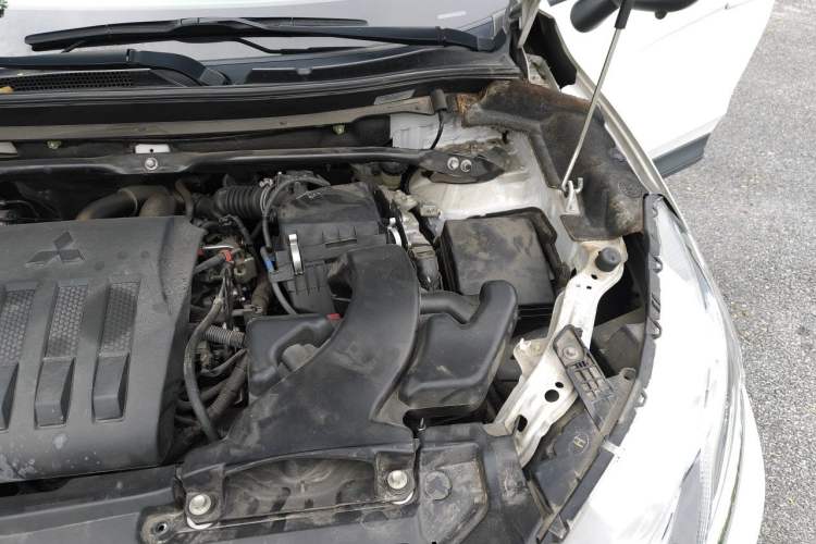 Used Mitsubishi Eclipse Cross 2018 1.5T CVT Two-Wheel Drive Fearless Edition Engine Bay Left