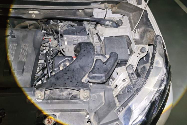 Used Mitsubishi Eclipse Cross 2018 1.5T CVT Two-Wheel Drive Fearless Edition Engine Bay Left