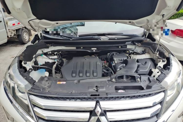 Used Mitsubishi Eclipse Cross 2018 1.5T CVT Two-Wheel Drive Dream Edition Engine Bay