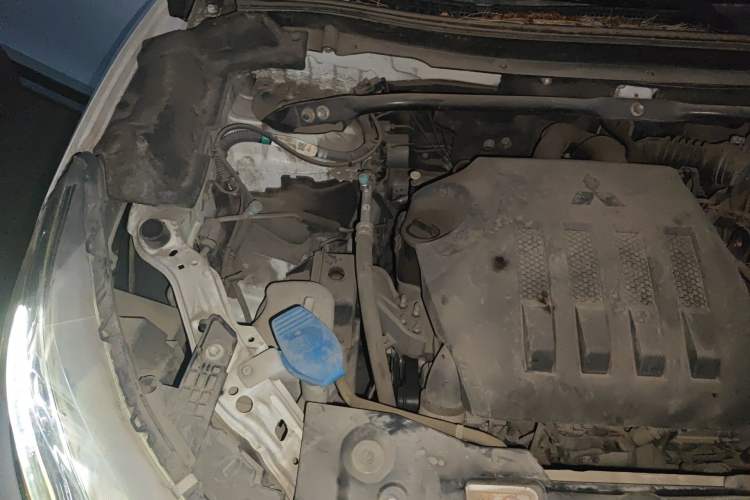 Used Mitsubishi Eclipse Cross 2018 1.5T CVT Two-Wheel Drive Belief Edition Engine Bay Right