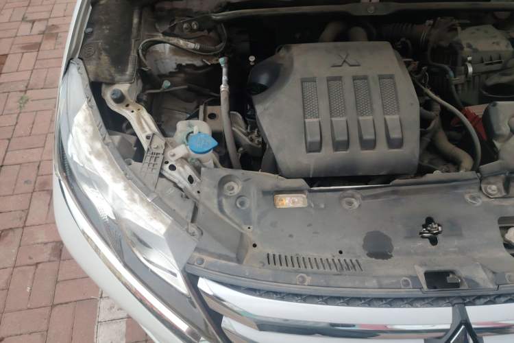 Used Mitsubishi Eclipse Cross 2018 1.5T CVT Two-Wheel Drive Dream Edition Engine Bay Right