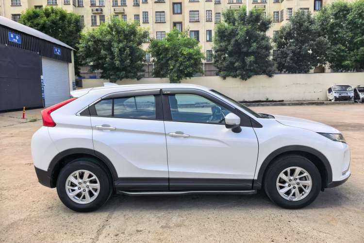 Used Mitsubishi Eclipse Cross 2018 1.5T Manual Two-Wheel Drive Youth Edition Exterior 1
