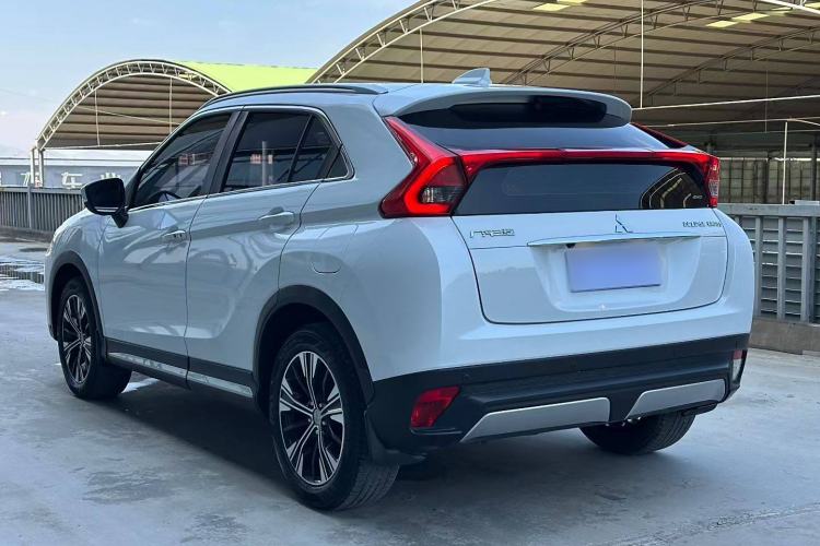 Used Mitsubishi Eclipse Cross 2018 1.5T CVT Four-Wheel Drive TrueMe Edition Exterior 2
