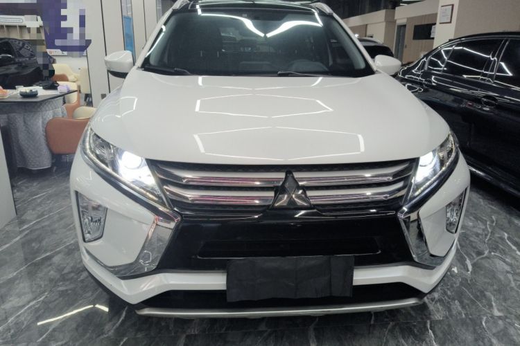Used Mitsubishi Eclipse Cross 2018 1.5T CVT Two-Wheel Drive Dream Edition Exterior 2