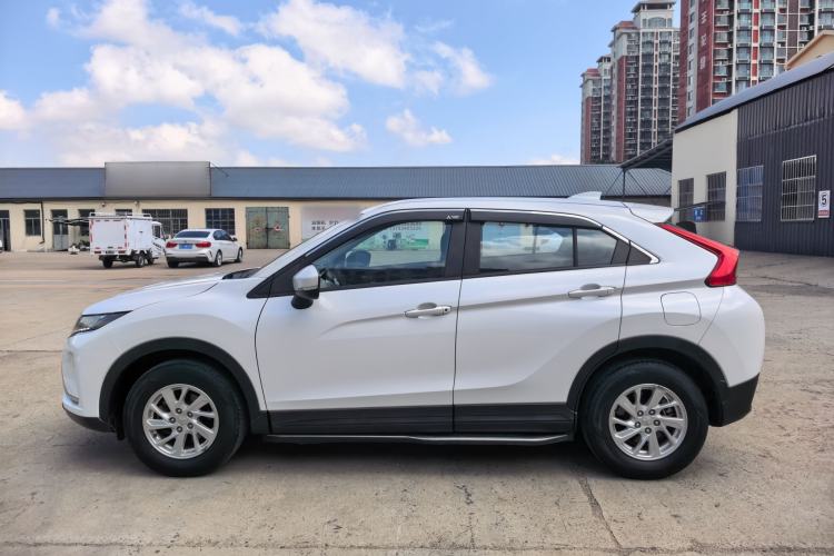Used Mitsubishi Eclipse Cross 2018 1.5T Manual Two-Wheel Drive Youth Edition Exterior 3
