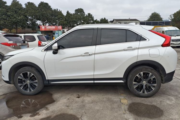 Used Mitsubishi Eclipse Cross 2018 1.5T CVT Two-Wheel Drive Dream Edition Exterior 3