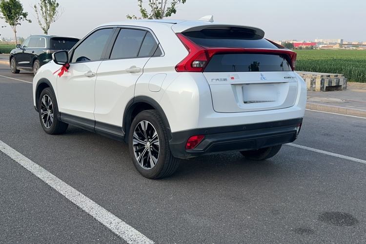 Used Mitsubishi Eclipse Cross 2018 1.5T CVT Two-Wheel Drive Fearless Edition Exterior 3