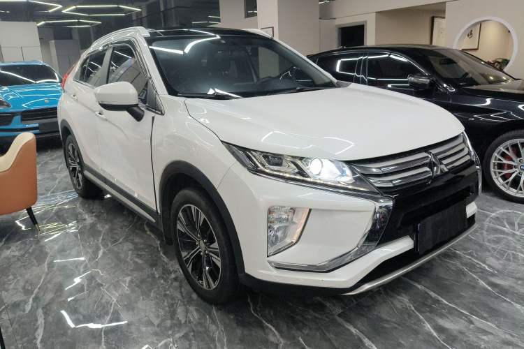 Used Mitsubishi Eclipse Cross 2018 1.5T CVT Two-Wheel Drive Dream Edition Exterior 3