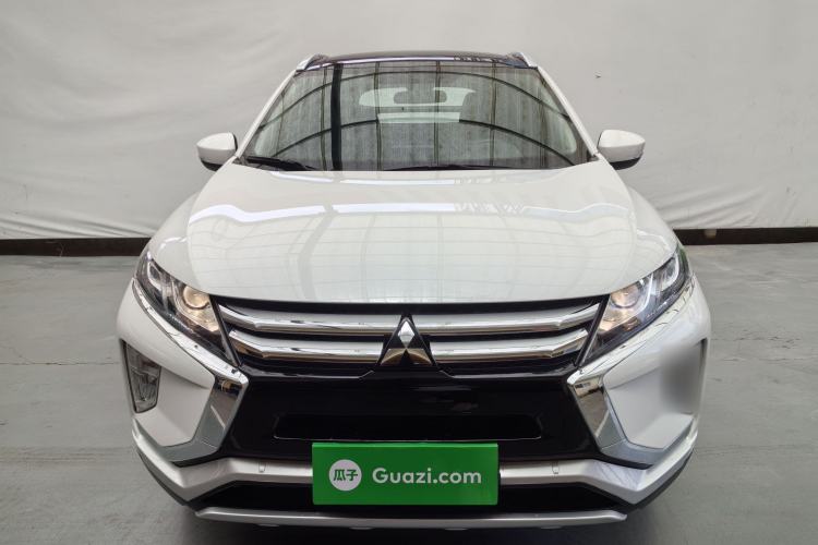 Used Mitsubishi Eclipse Cross 2018 1.5T CVT Two-Wheel Drive Dream Edition Exterior 3