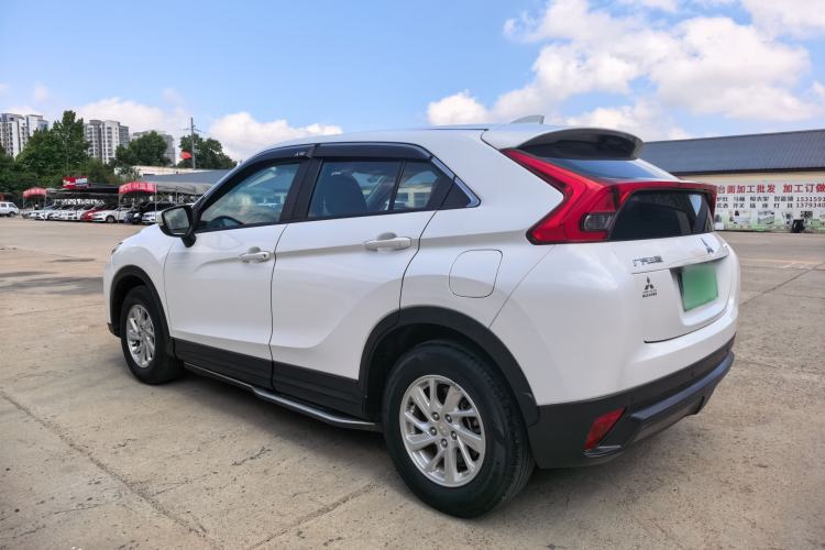 Used Mitsubishi Eclipse Cross 2018 1.5T Manual Two-Wheel Drive Youth Edition Exterior 4