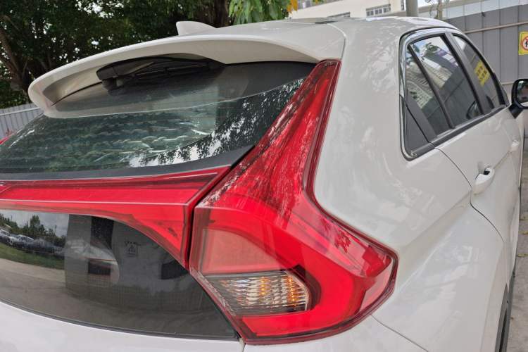 Used Mitsubishi Eclipse Cross 2018 1.5T CVT Two-Wheel Drive Fearless Edition Exterior 6