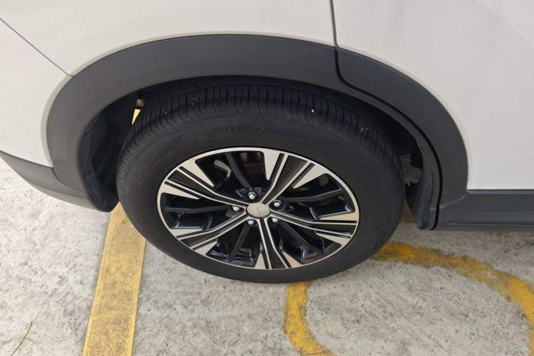 Used Mitsubishi Eclipse Cross 2018 1.5T CVT Two-Wheel Drive Fearless Edition Exterior 8