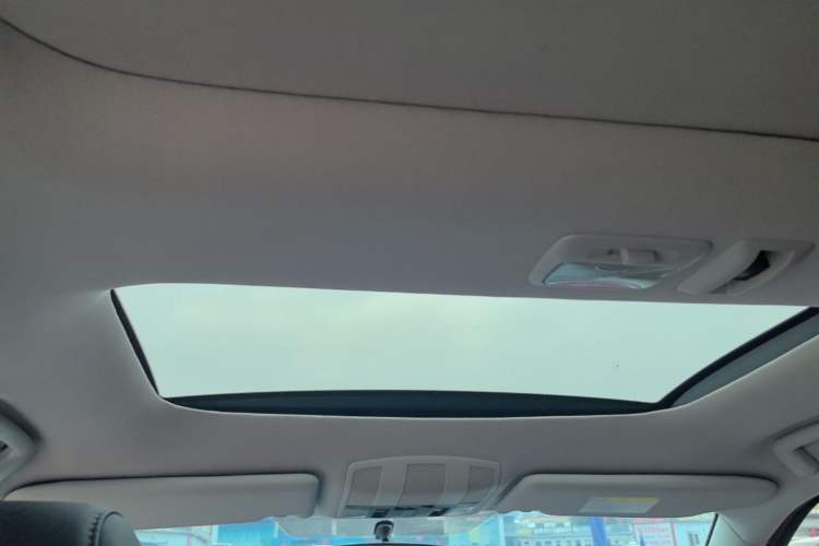 Used Mitsubishi Eclipse Cross 2018 1.5T CVT Two-Wheel Drive Dream Edition Headliner