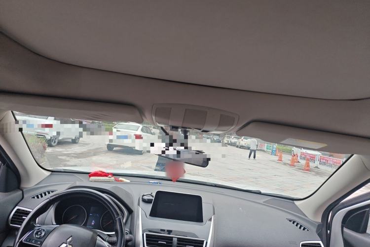 Used Mitsubishi Eclipse Cross 2018 1.5T CVT Two-Wheel Drive Dream Edition Headliner