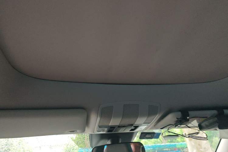 Used Mitsubishi Eclipse Cross 2018 1.5T CVT Two-Wheel Drive Belief Edition Headliner