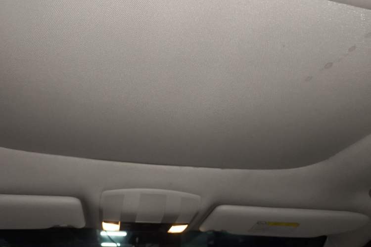 Used Mitsubishi Eclipse Cross 2018 1.5T CVT Two-Wheel Drive Dream Edition Headliner