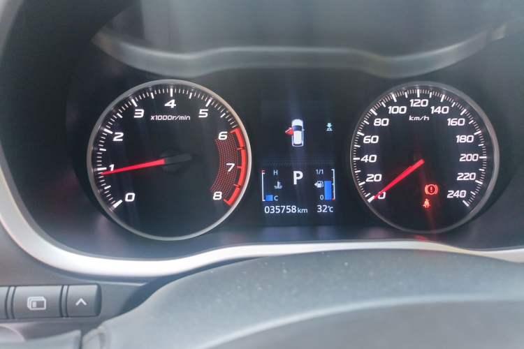 Used Mitsubishi Eclipse Cross 2018 1.5T CVT Two-Wheel Drive Dream Edition Instrument Cluster
