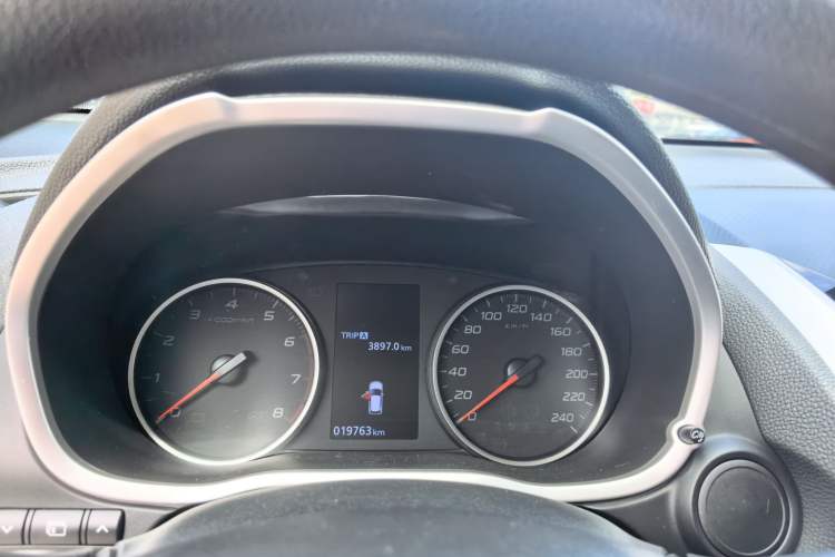 Used Mitsubishi Eclipse Cross 2018 1.5T Manual Two-Wheel Drive Youth Edition Instrument Cluster