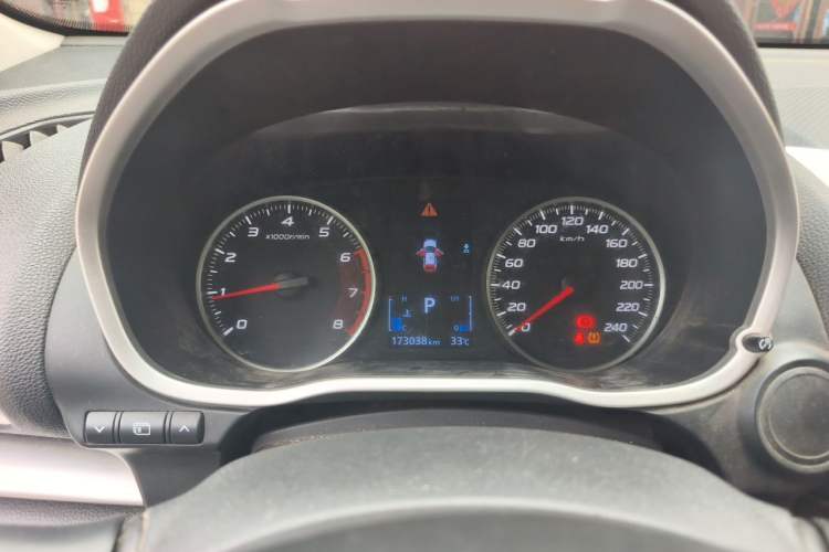 Used Mitsubishi Eclipse Cross 2018 1.5T CVT Two-Wheel Drive Fearless Edition Instrument Cluster