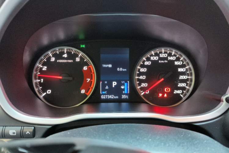 Used Mitsubishi Eclipse Cross 2018 1.5T CVT Two-Wheel Drive Belief Edition Instrument Cluster
