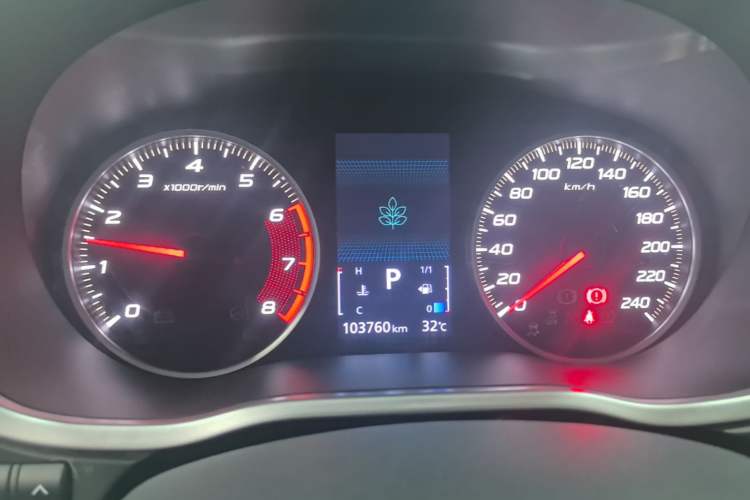 Used Mitsubishi Eclipse Cross 2018 1.5T CVT Two-Wheel Drive Dream Edition Instrument Cluster
