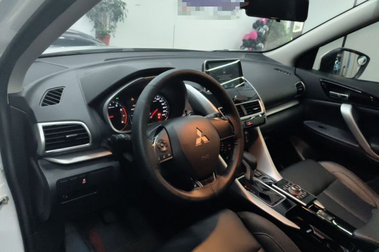 Used Mitsubishi Eclipse Cross 2018 1.5T CVT Two-Wheel Drive Dream Edition Interior 1