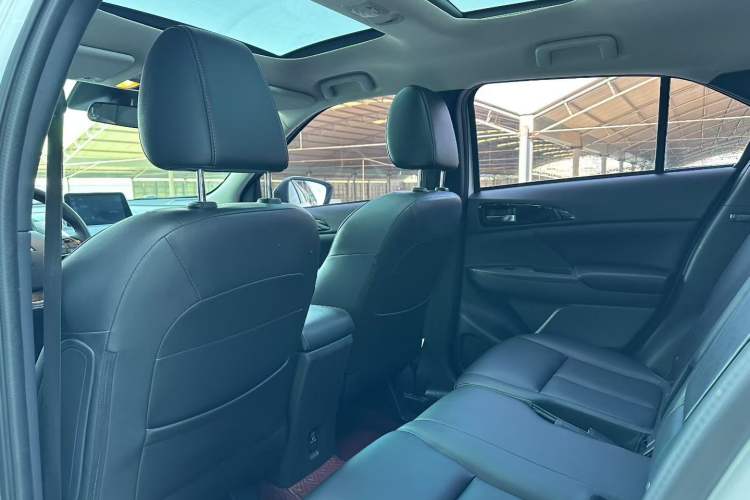Used Mitsubishi Eclipse Cross 2018 1.5T CVT Four-Wheel Drive TrueMe Edition Interior 3