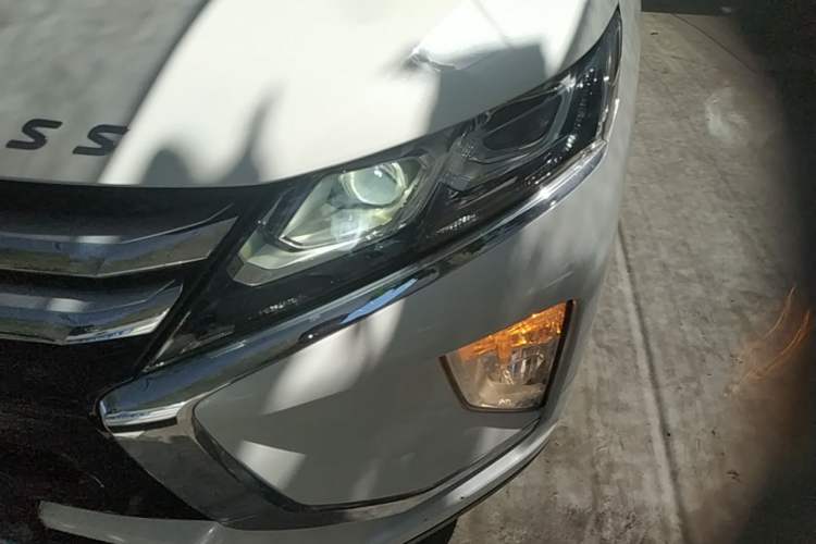 Used Mitsubishi Eclipse Cross 2018 1.5T CVT Four-Wheel Drive TrueMe Edition Left Front Headlight