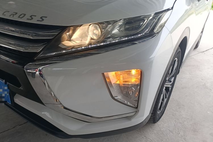 Used Mitsubishi Eclipse Cross 2018 1.5T CVT Two-Wheel Drive Fearless Edition Left Front Headlight
