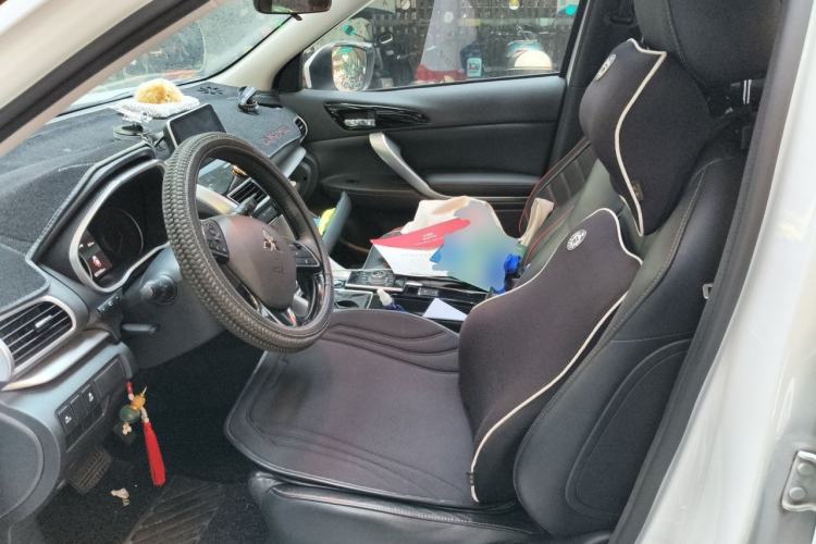 Used Mitsubishi Eclipse Cross 2018 1.5T CVT Two-Wheel Drive Belief Edition Left Front Seat