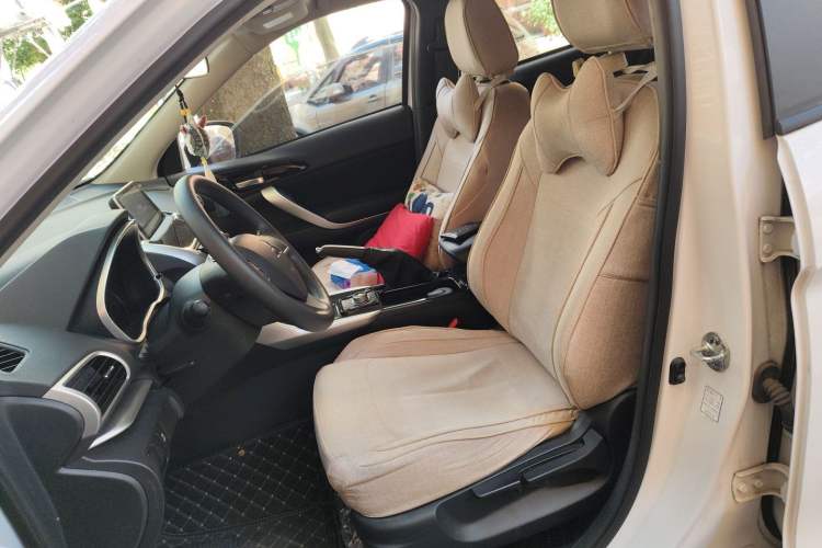 Used Mitsubishi Eclipse Cross 2018 1.5T CVT Two-Wheel Drive Fearless Edition Left Front Seat