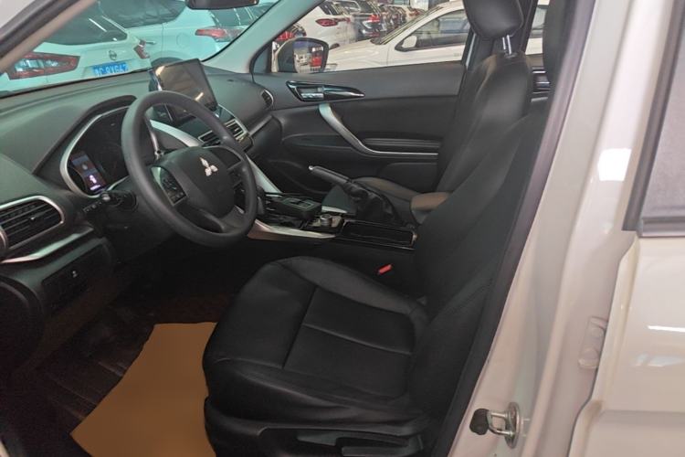 Used Mitsubishi Eclipse Cross 2018 1.5T CVT Two-Wheel Drive Fearless Edition Left Front Seat