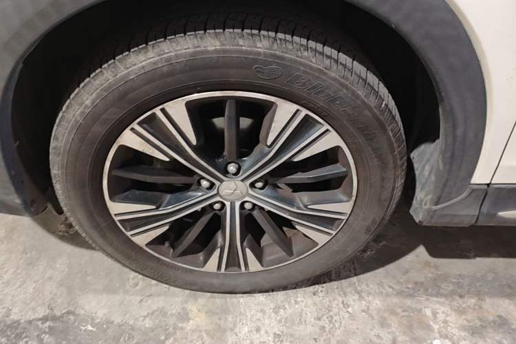 Used Mitsubishi Eclipse Cross 2018 1.5T CVT Two-Wheel Drive Dream Edition Left Front Wheel Hub