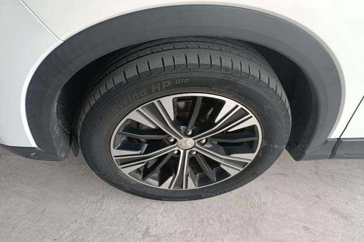 Used Mitsubishi Eclipse Cross 2018 1.5T CVT Two-Wheel Drive Fearless Edition Left Front Wheel Hub