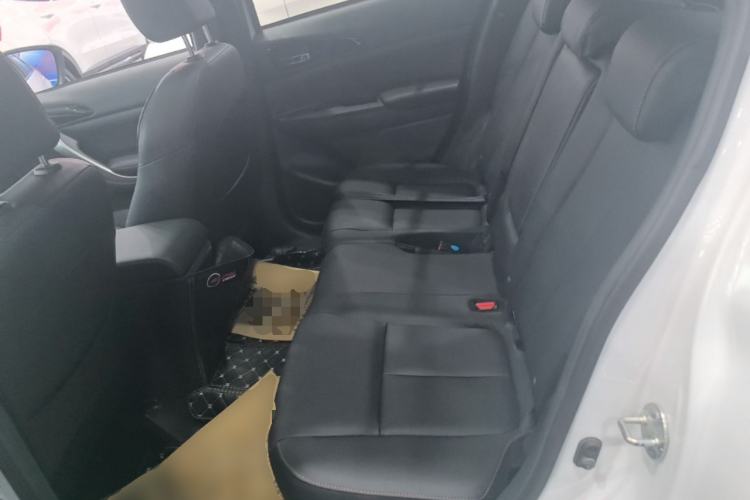 Used Mitsubishi Eclipse Cross 2018 1.5T CVT Two-Wheel Drive Dream Edition Left Rear Seat