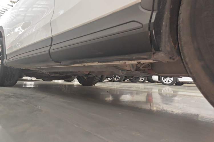 Used Mitsubishi Eclipse Cross 2018 1.5T CVT Two-Wheel Drive Fearless Edition Left Side Sill