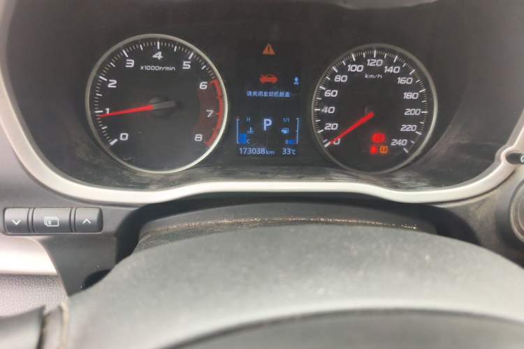 Used Mitsubishi Eclipse Cross 2018 1.5T CVT Two-Wheel Drive Fearless Edition Odometer Close Up