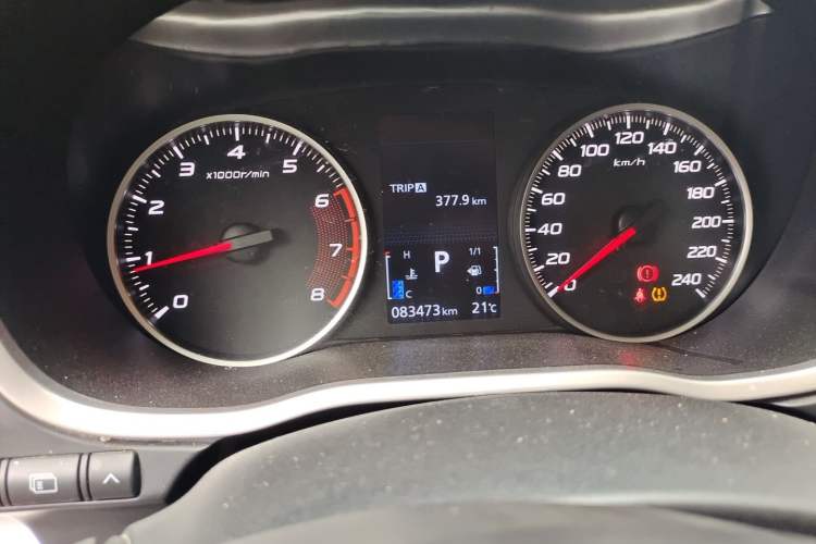 Used Mitsubishi Eclipse Cross 2018 1.5T CVT Two-Wheel Drive Dream Edition Odometer Close Up