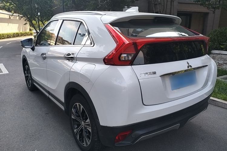 Used Mitsubishi Eclipse Cross 2018 1.5T CVT Two-Wheel Drive Belief Edition Rear Left 45 Deg
