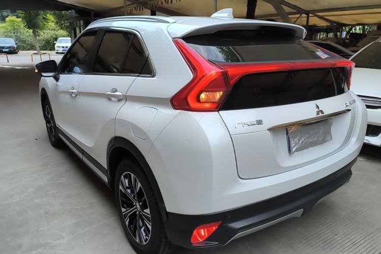 Used Mitsubishi Eclipse Cross 2018 1.5T CVT Two-Wheel Drive Dream Edition Rear Left 45 Deg