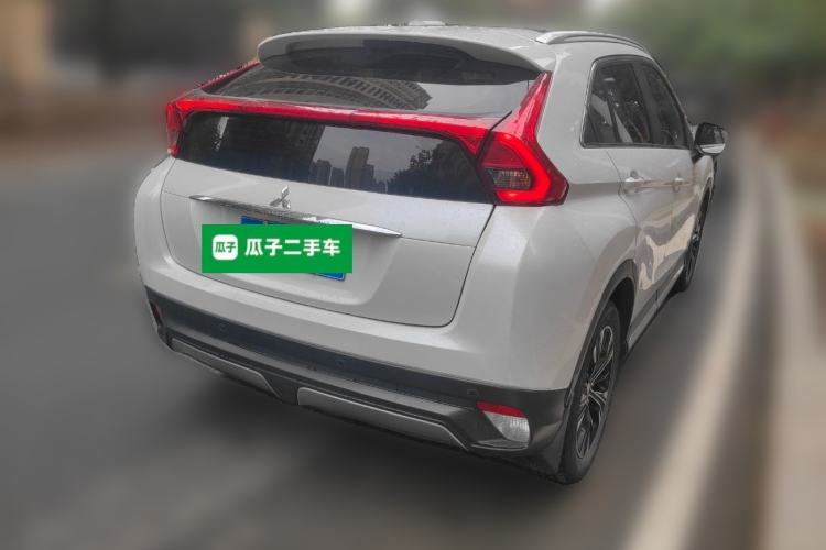 Used Mitsubishi Eclipse Cross 2018 1.5T CVT Two-Wheel Drive Dream Edition Rear Right 45 Deg